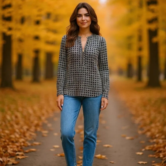 Michael Kors - Ladies Long Sleeve Pullover Blouse With Pockets And Working... - Picture 11 of 11